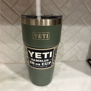 Yeti Rambler 26 oz Tumbler with Straw Lid - Olive